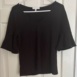 Elegant Black V-Neck Top